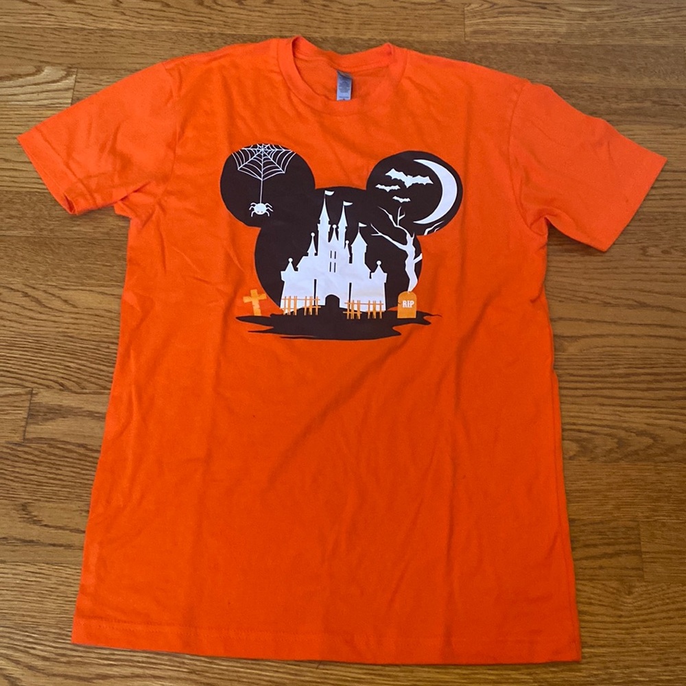 Disney Halloween Short Sleeve T-shirt Size Women’s Small